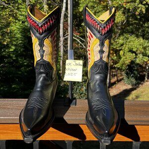 [SOLD] Sendra Cowboy Boots w/Intricate Overlays & Leather Design men's size 11D